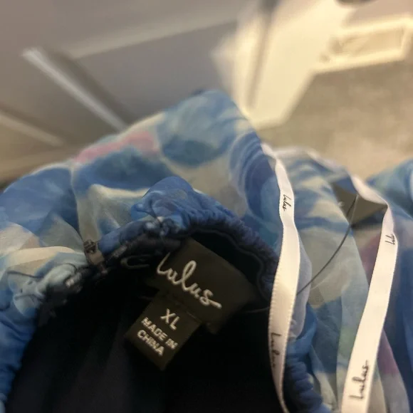 Lulu's Blue Floral Maxi Dress - Picture 3 of 5